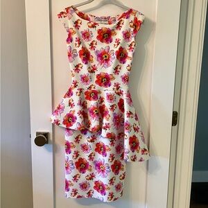 Chiara Boni La Petite Robe
Floral-Print Midi Dress size 40.